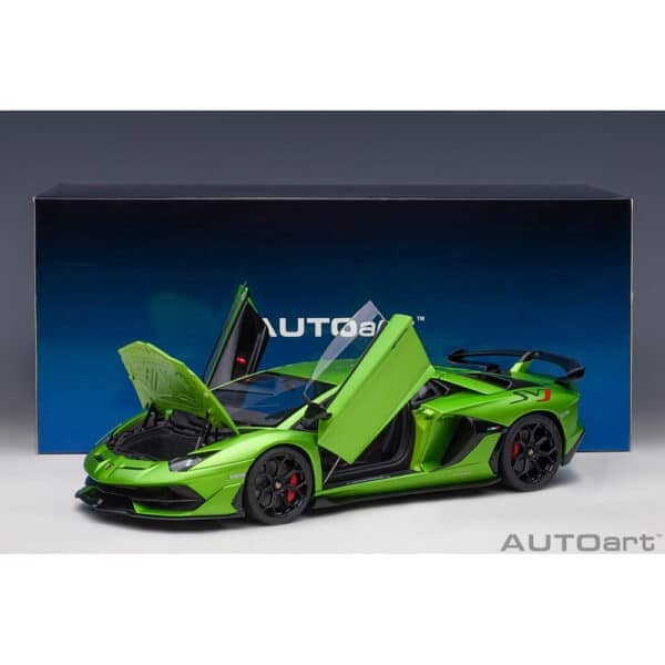autoart - 1:18 lamborghini aventador svj (verde alceo)