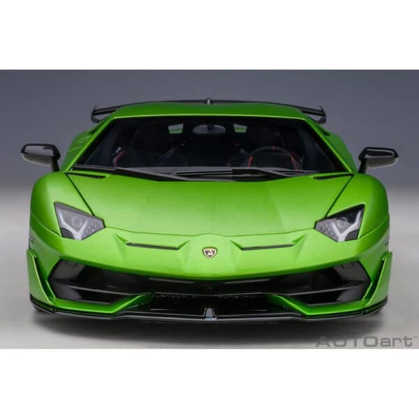 autoart - 1:18 lamborghini aventador svj (verde alceo)