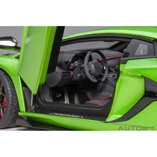 autoart - 1:18 lamborghini aventador svj (verde alceo)
