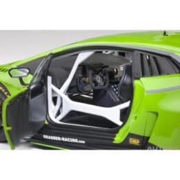 autoart - 1:18 lamborghini huracan gt3 presentation car (verde mantis) #63