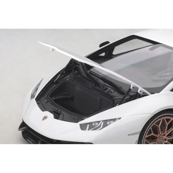 autoart - 1:18 lamborghini huracan performante (bianco monocerus)