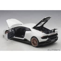 autoart - 1:18 lamborghini huracan performante (bianco monocerus)