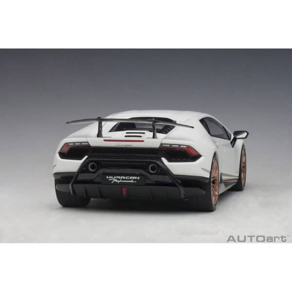 autoart - 1:18 lamborghini huracan performante (bianco monocerus)