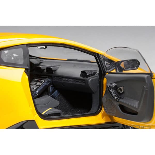 autoart - 1:18 lamborghini huracan performante (giallo inti)