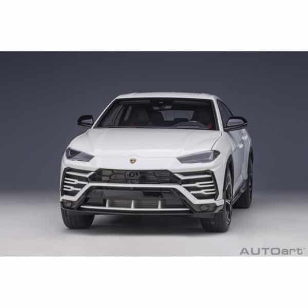 autoart - 1:18 lamborghini urus (bianco icaris)