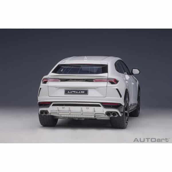 autoart - 1:18 lamborghini urus (bianco icaris)