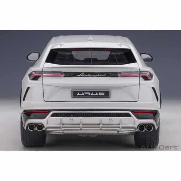 autoart - 1:18 lamborghini urus (bianco icaris)