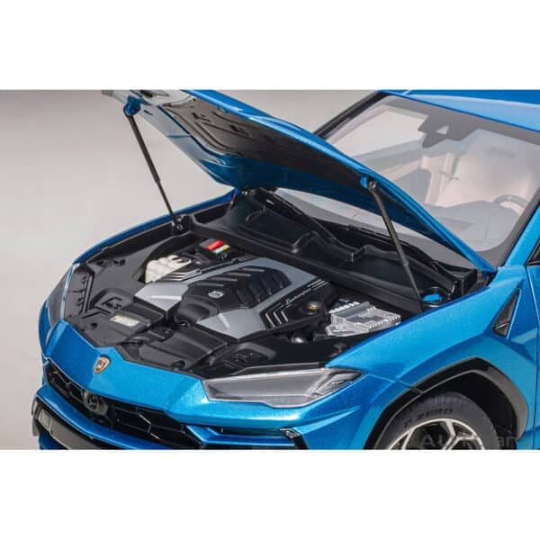 autoart - 1:18 lamborghini urus (blu eleos)