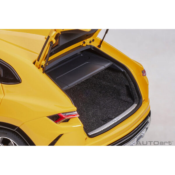 autoart - 1:18 lamborghini urus (giallo auge)