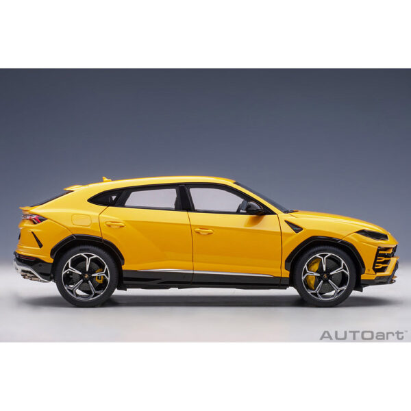 autoart - 1:18 lamborghini urus (giallo auge)