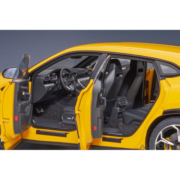 autoart - 1:18 lamborghini urus (giallo auge)