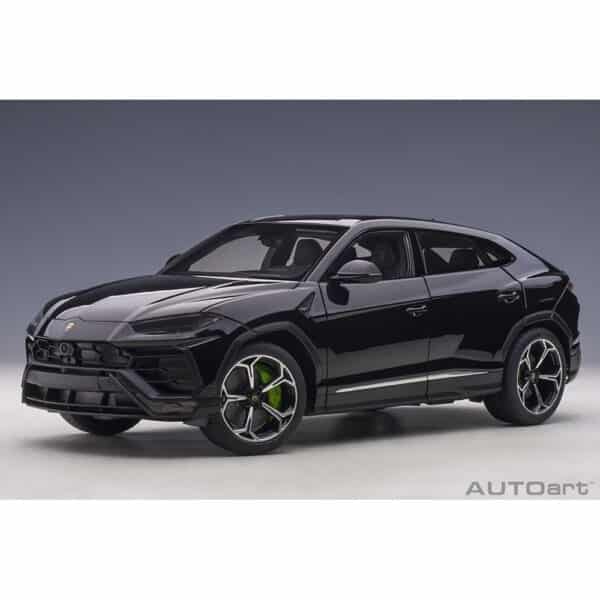autoart - 1:18 lamborghini urus (nero noctis)