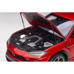 autoart - 1:18 lamborghini urus (rosso efesto)