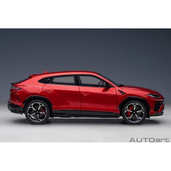 autoart - 1:18 lamborghini urus (rosso efesto)