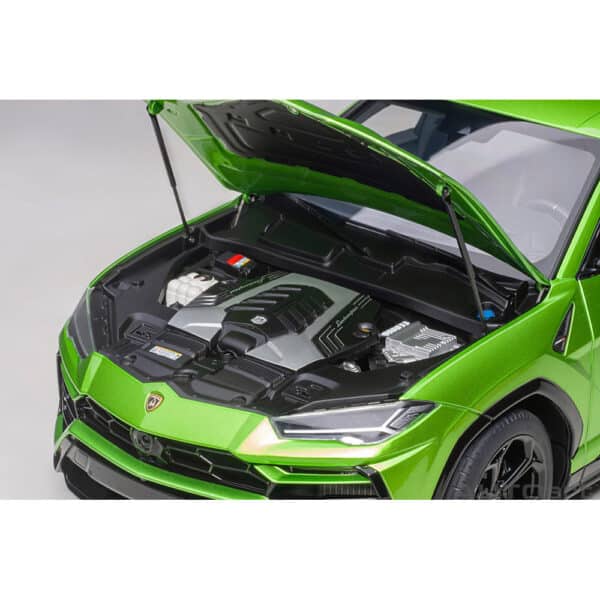 autoart - 1:18 lamborghini urus (verde selvans)