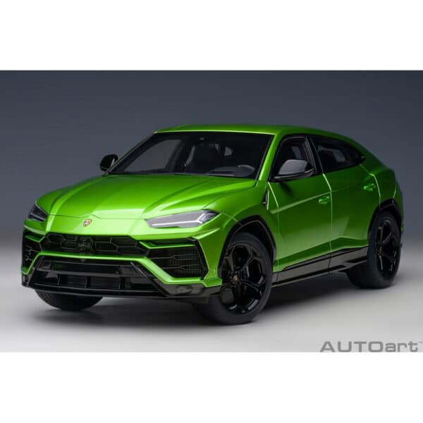 autoart - 1:18 lamborghini urus (verde selvans)