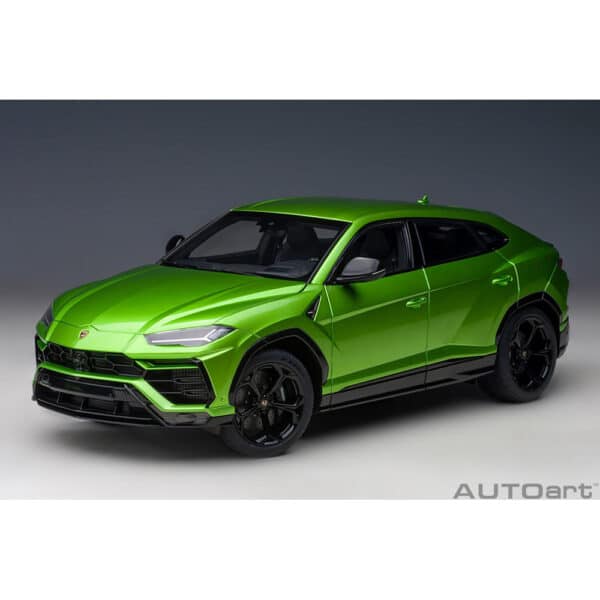 autoart - 1:18 lamborghini urus (verde selvans)