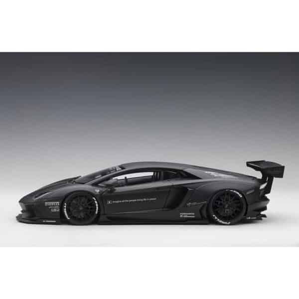 autoart - 1:18 liberty walk lb-works lamborghini aventador (matt black)
