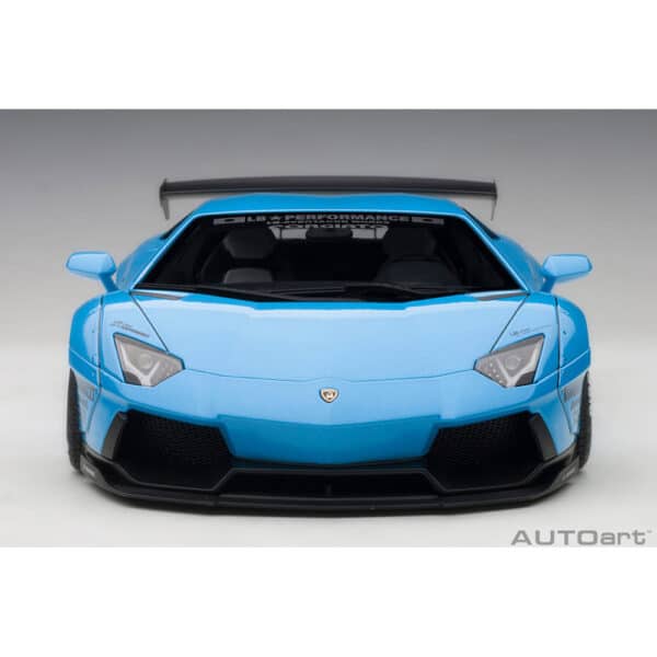 autoart - 1:18 liberty walk lb-works lamborghini aventador (sky blue metallic)