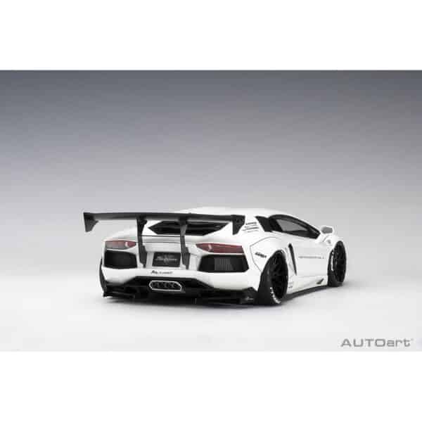 autoart - 1:18 liberty walk lb-works lamborghini aventador (white)