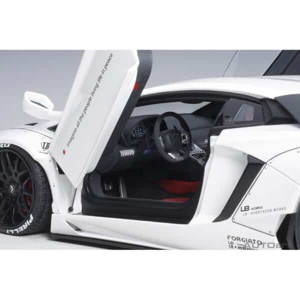 autoart - 1:18 liberty walk lb-works lamborghini aventador (white)