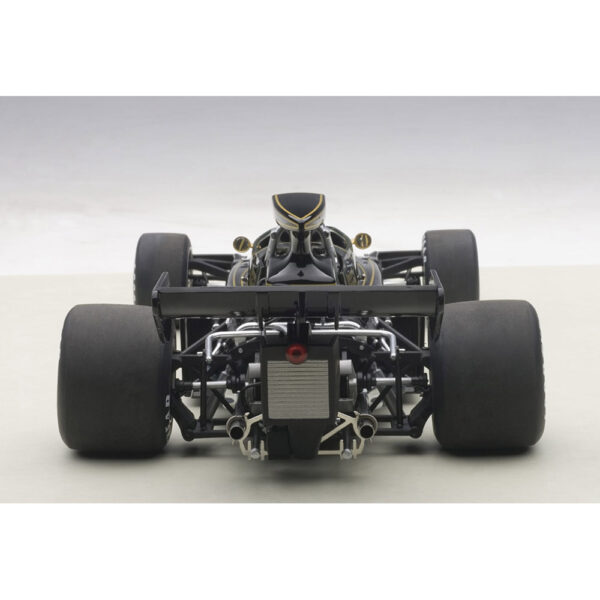 autoart - 1:18 lotus 72e 1973 #1 (con figurina del conducente)