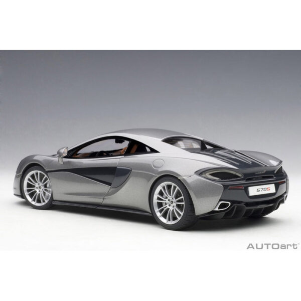 autoart - 1:18 mclaren 570s (blade silver)