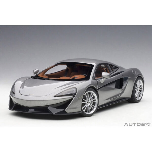 autoart - 1:18 mclaren 570s (blade silver)