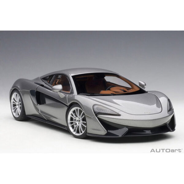 autoart - 1:18 mclaren 570s (blade silver)