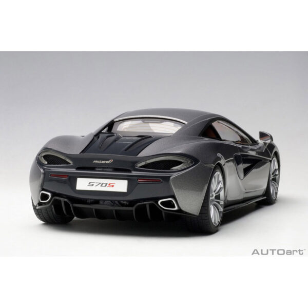 autoart - 1:18 mclaren 570s (blade silver)