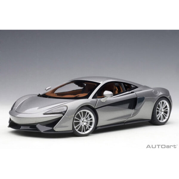 autoart - 1:18 mclaren 570s (blade silver)