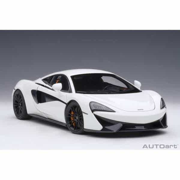 autoart - 1:18 mclaren 570s (white)
