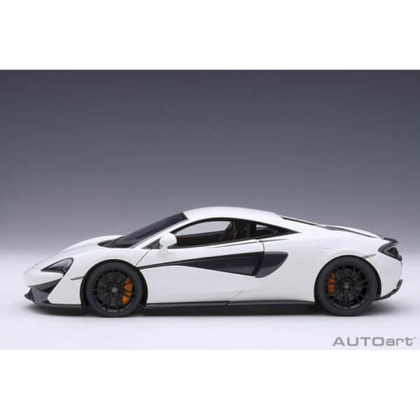 autoart - 1:18 mclaren 570s (white)