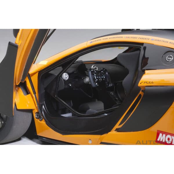autoart - 1:18 mclaren 650s gt3 bathurst 12h 2016 #59a