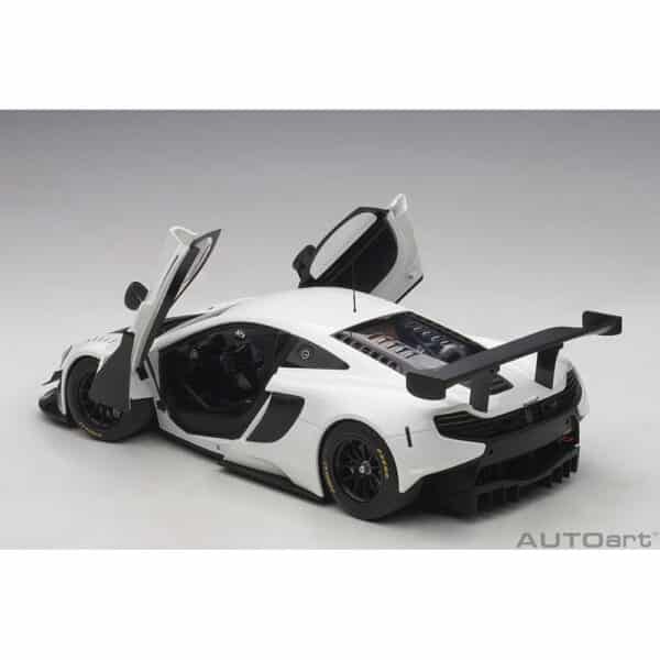autoart - 1:18 mclaren 650s gt3 plain body version (white)
