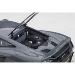 autoart - 1:18 mclaren 675lt (chicane grey)