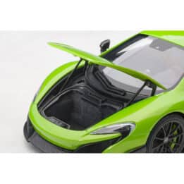 autoart - 1:18 mclaren 675lt (napier green)