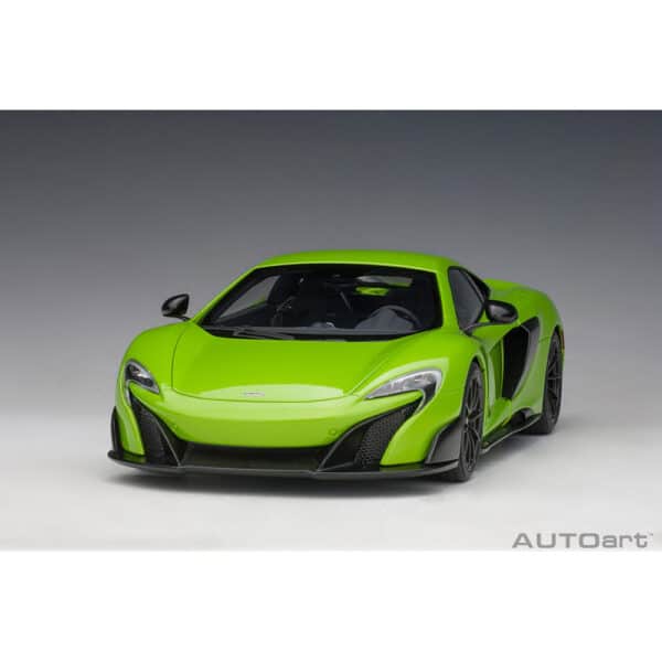autoart - 1:18 mclaren 675lt (napier green)