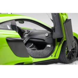 autoart - 1:18 mclaren 675lt (napier green)