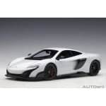AUTOart - 1:18 McLaren 675LT (Silica White)