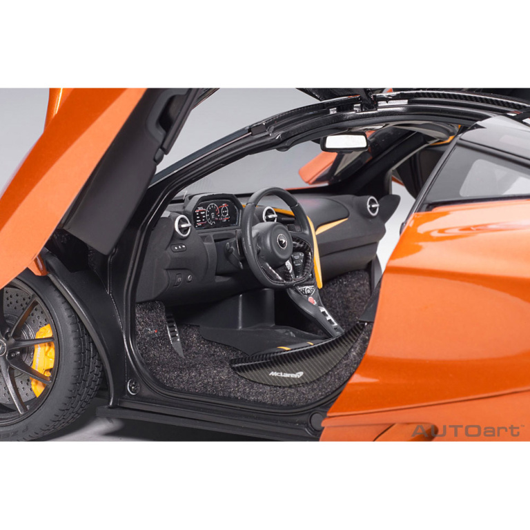 autoart - 1:18 mclaren 720s (azores orange)