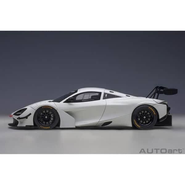 autoart - 1:18 mclaren 720s gt3 plain body version (white)