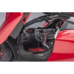 autoart - 1:18 mclaren 720s (memphis red)