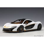 AUTOart - 1:18 McLaren P1 (Alaskan Diamond White with Orange Accents)
