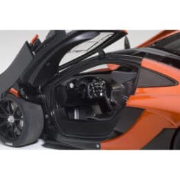 autoart - 1:18 mclaren p1 gtr (volcano orange)