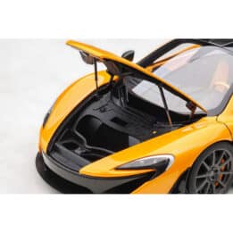 autoart - 1:18 mclaren p1 (papaya spark)