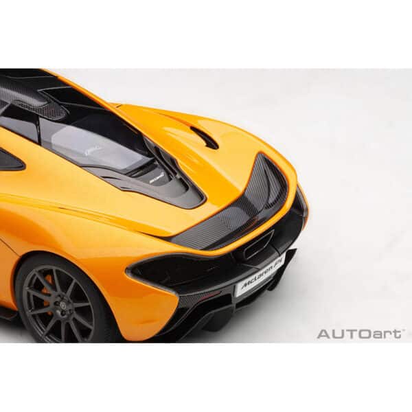 autoart - 1:18 mclaren p1 (papaya spark)