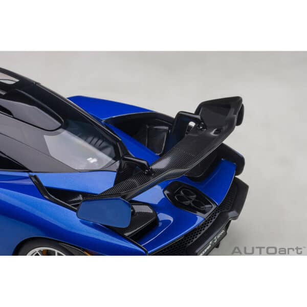autoart - 1:18 mclaren senna (trophy kyanos)