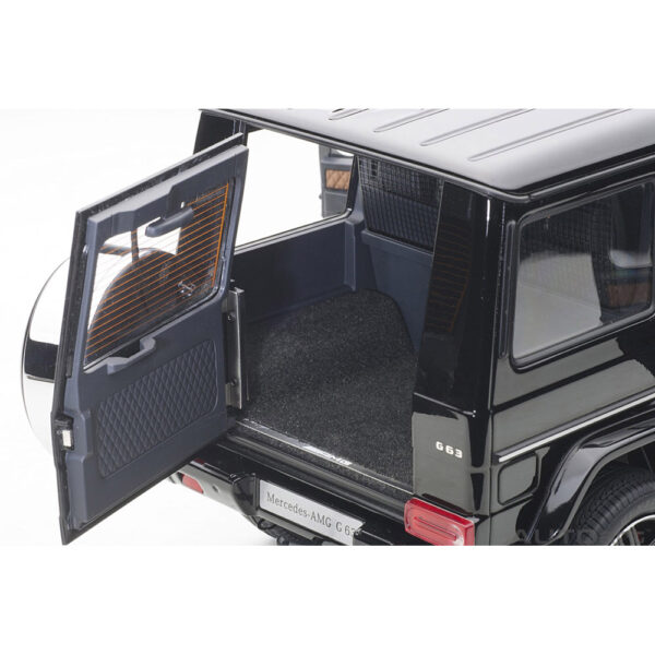 autoart - 1:18 mercedes-amg g63 2017 (black)