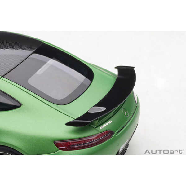 autoart - 1:18 mercedes-amg gt r (amg green hell magno)